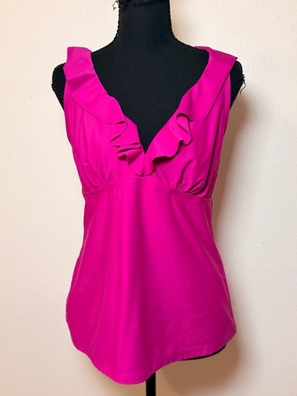 DKNY Hot Pink Ruffle Tankini Swim Top Vacation Resort Style